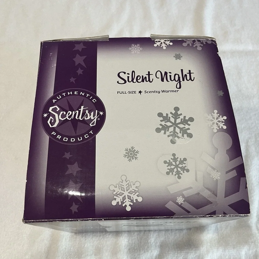 Scentsy Full Size Warmer Silent Night Nativity Holiday Collection Christmas‎ Wax